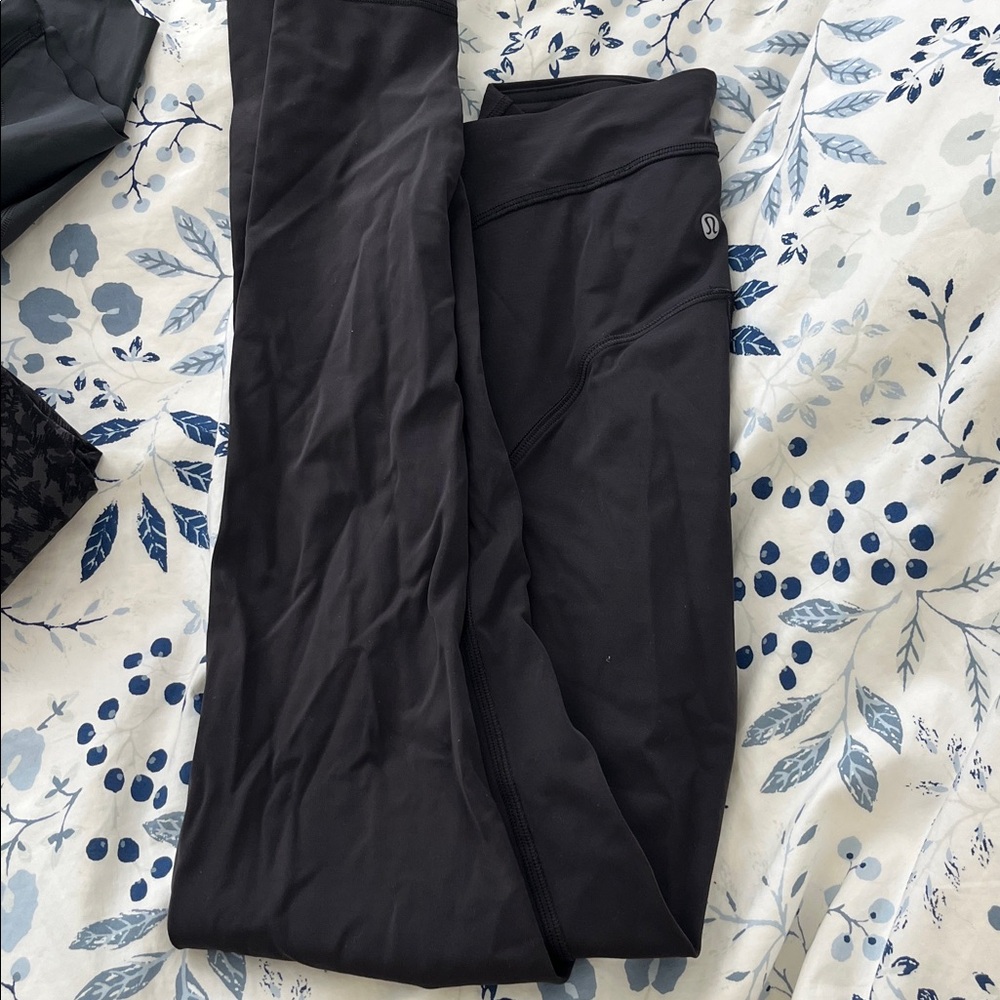 Lululemon leggings - Picture 7 of 7